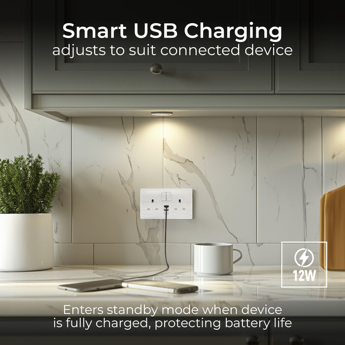 BG 822UAC45 Nexus White Moulded Double Switched Socket w/ Fastcharge USB A + C (45W)