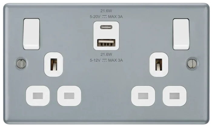 BG MC522UAC22 Double switched single pole, with USB A + C (22W)