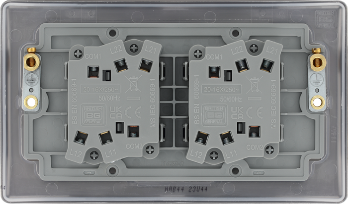 BG NAB44 Nexus Metal Antique Brass Quadruple, 2 way switch