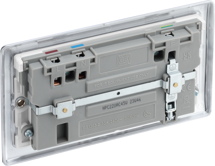 BG NPC22UAC45W Double switched single pole, with USB A + C (45W)