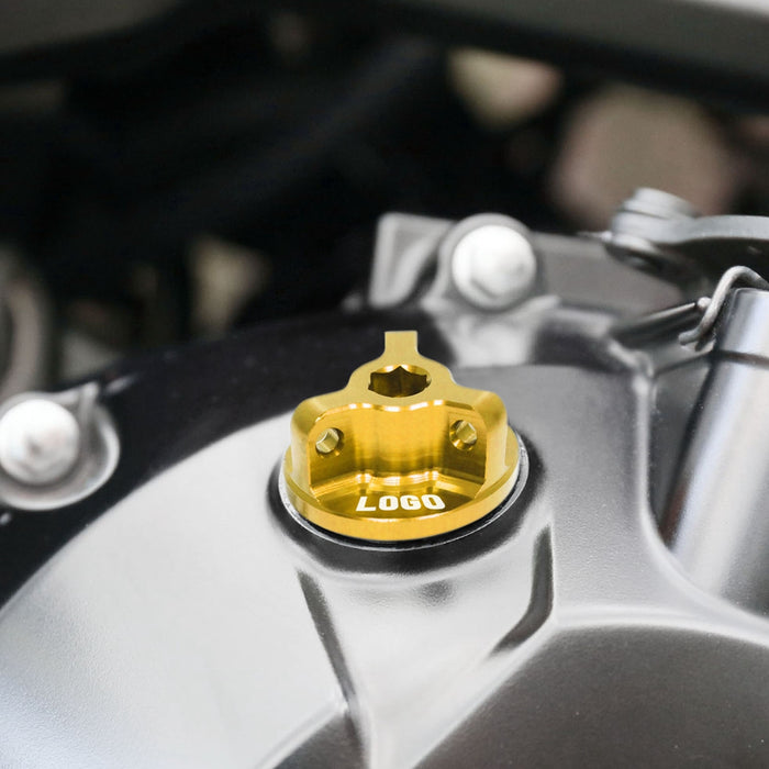 MC Motoparts engraved Honda CB oil filler cap for CB1000R, CB500X, CB500F, CB600F models, featuring logo engraving.