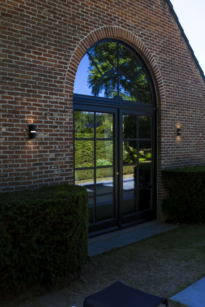 Lutec 5117201012 mika 2 x gu10 outdoor wall light matt black