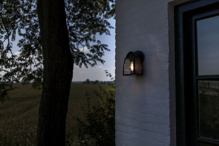 Lutec 5273702012 kelsey ip44 e27 wall light in black with clear glass