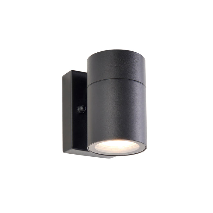 Saxby 121030 Scope 1lt Wall IP65 - Black